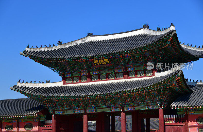 景福宫正门(光化门)- 14世纪，韩国首尔